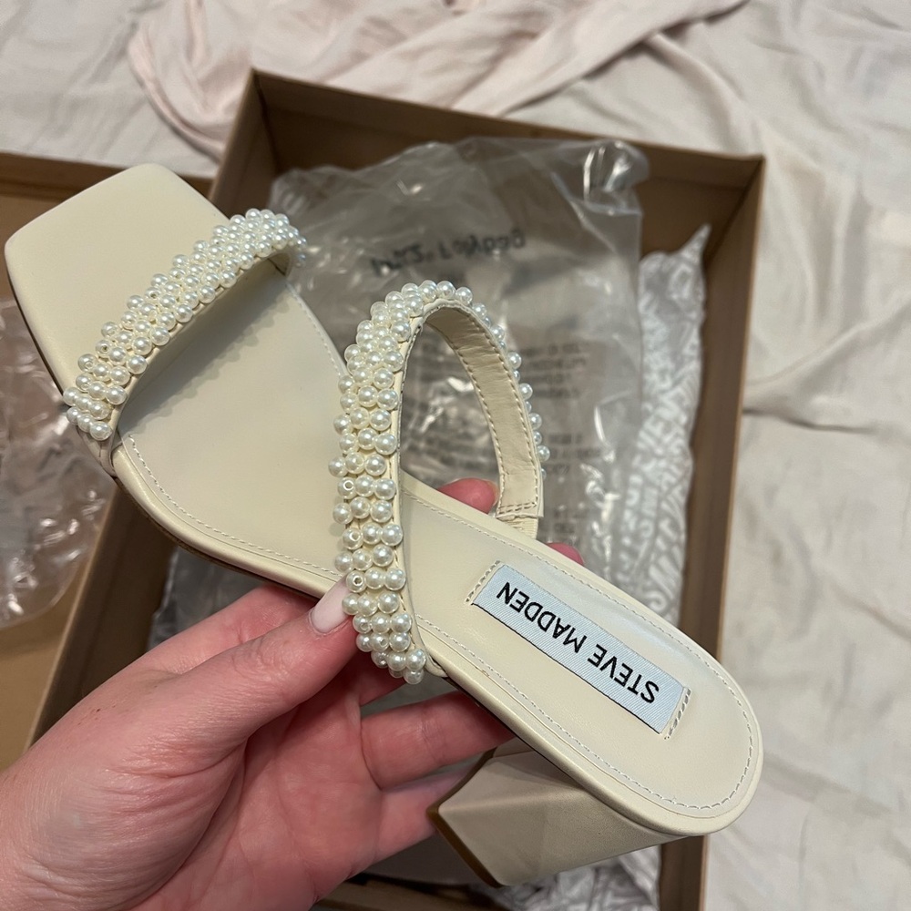 Steve Madden Ivory Pearl Embellished Heels